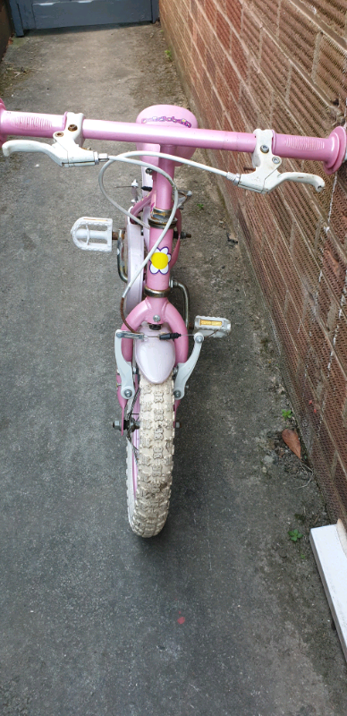 halfords apollo daisy chain bike
